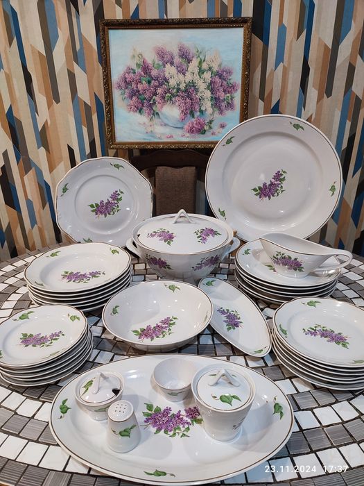 Столовый сервиз "Сирень" Дулево. 1968г.Чайный сервиз "Бутон" Барановка