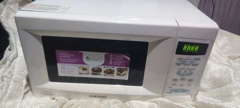 Продаються мікрохвильової печі Samsung