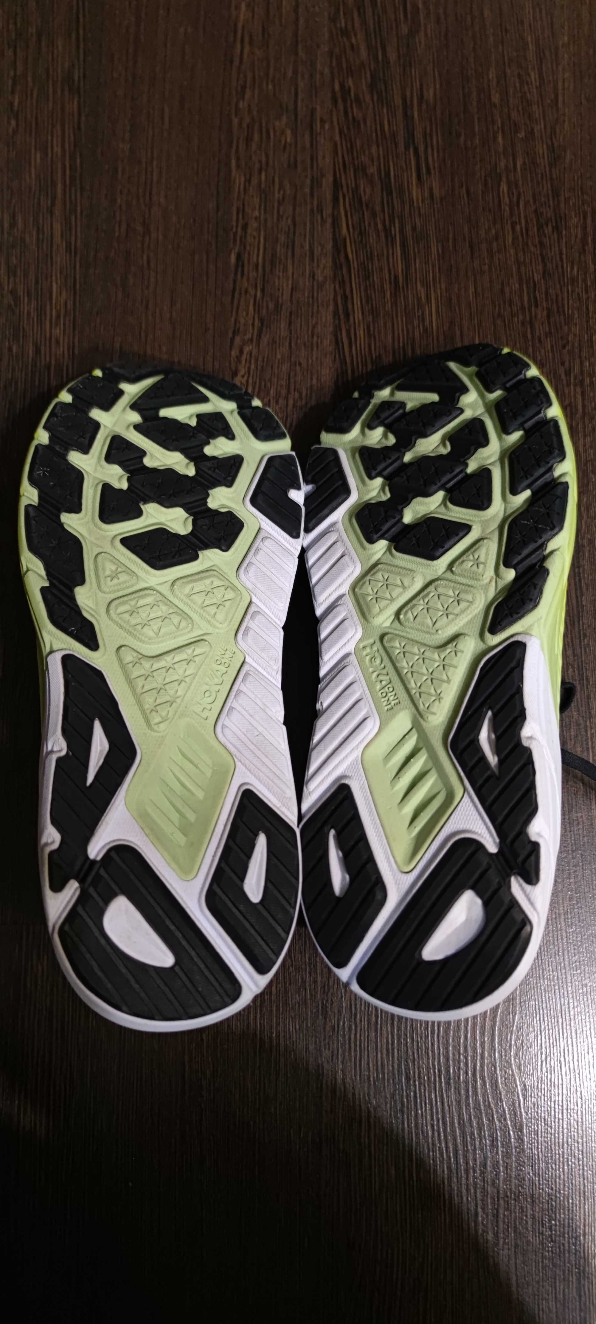 Кросівки Hoka One One M Arahi 6.  Р 47  1/3  30.5 см