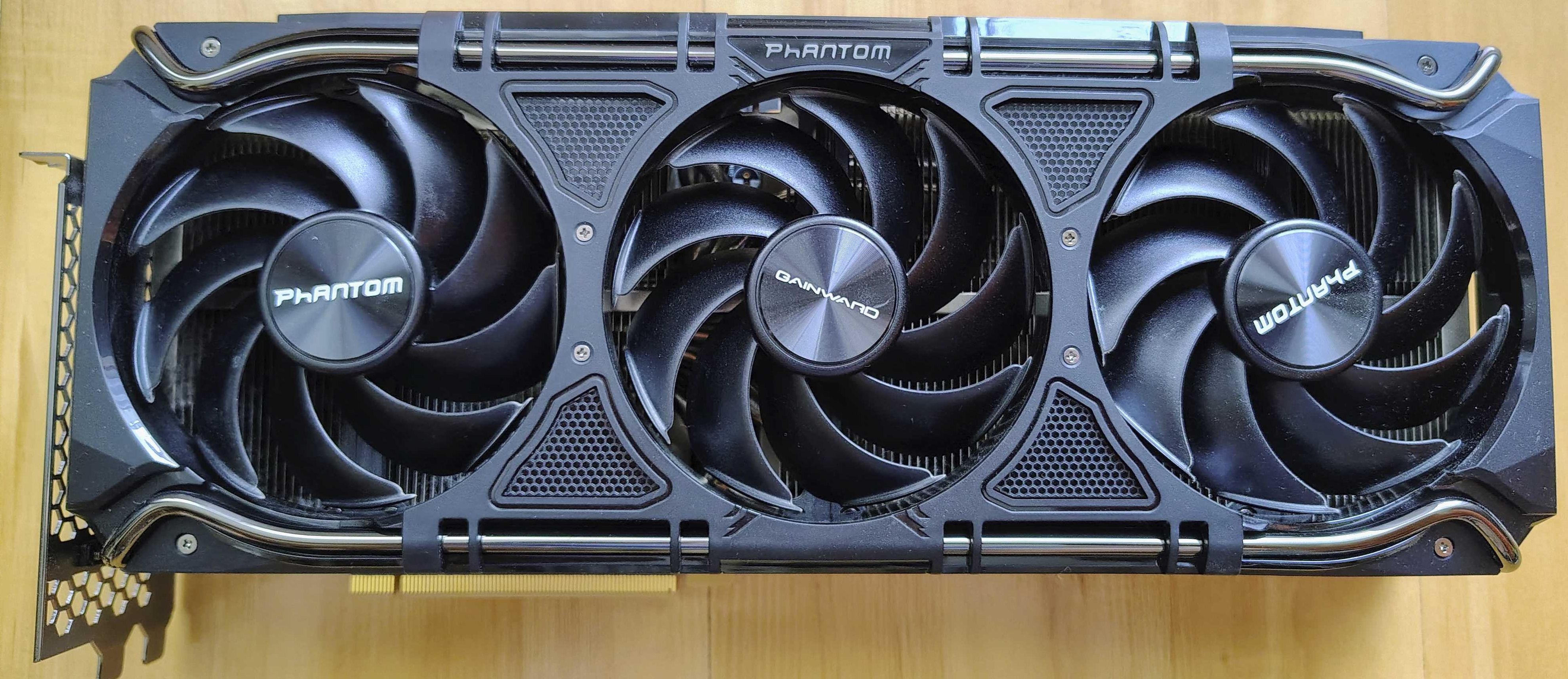 Karta graficzna Gainward GeForce RTX™ 4080 Phantom