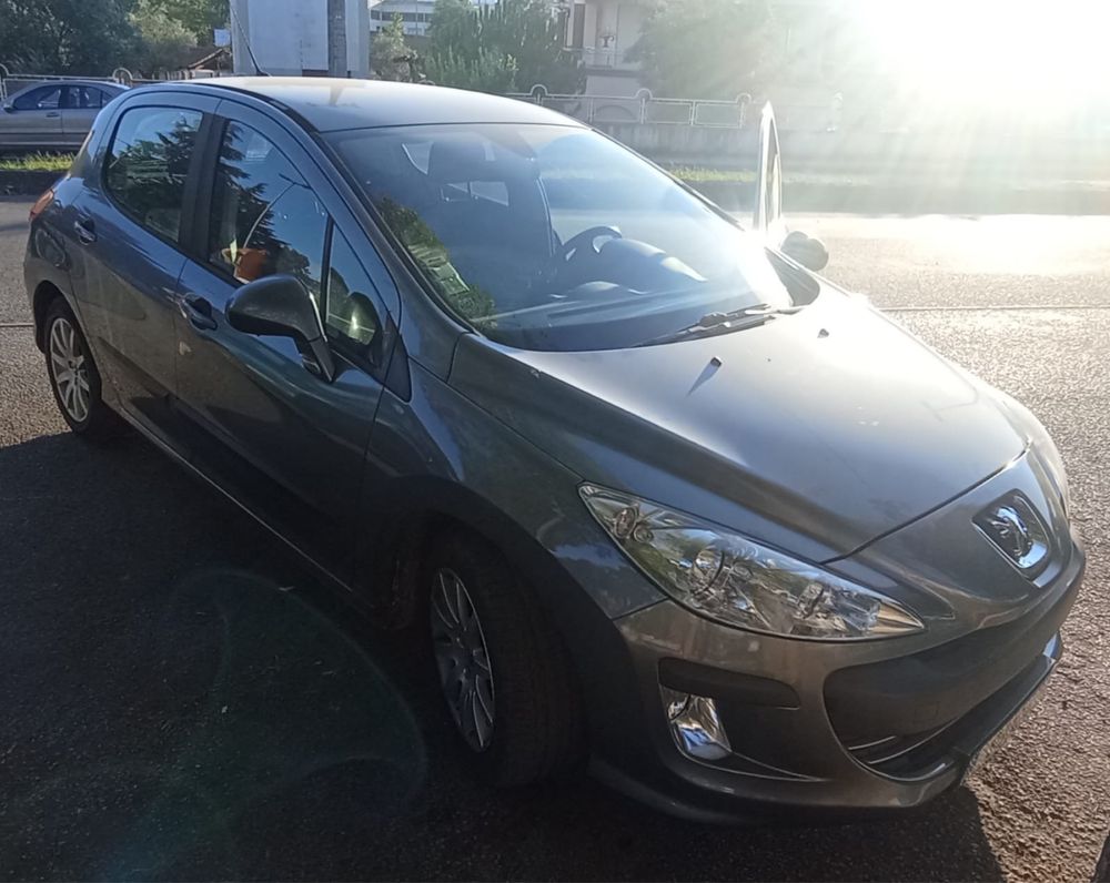Peugeot 308 1.4 GPL/gasolina