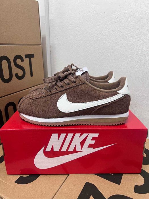 Женские кроссовки Nike cortez suede / Найк кортез коричневые 37 38 39