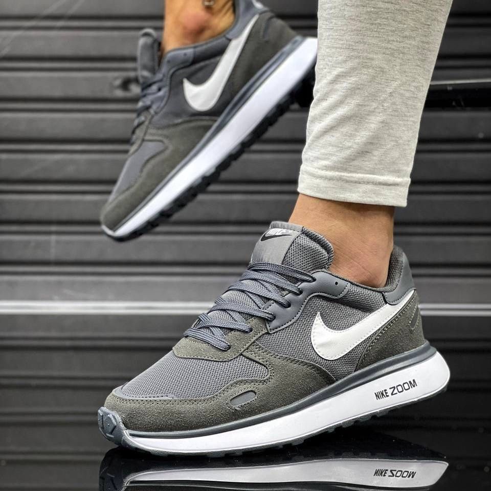 Чоловічі Кросівки Найк сірий з білим NIKE grey white sport 40-44 рм.