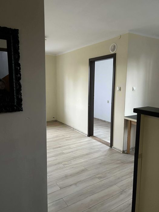 Sprzedam kawalerkę 30 m² z ogródkiem i piwnicą – Chruściel