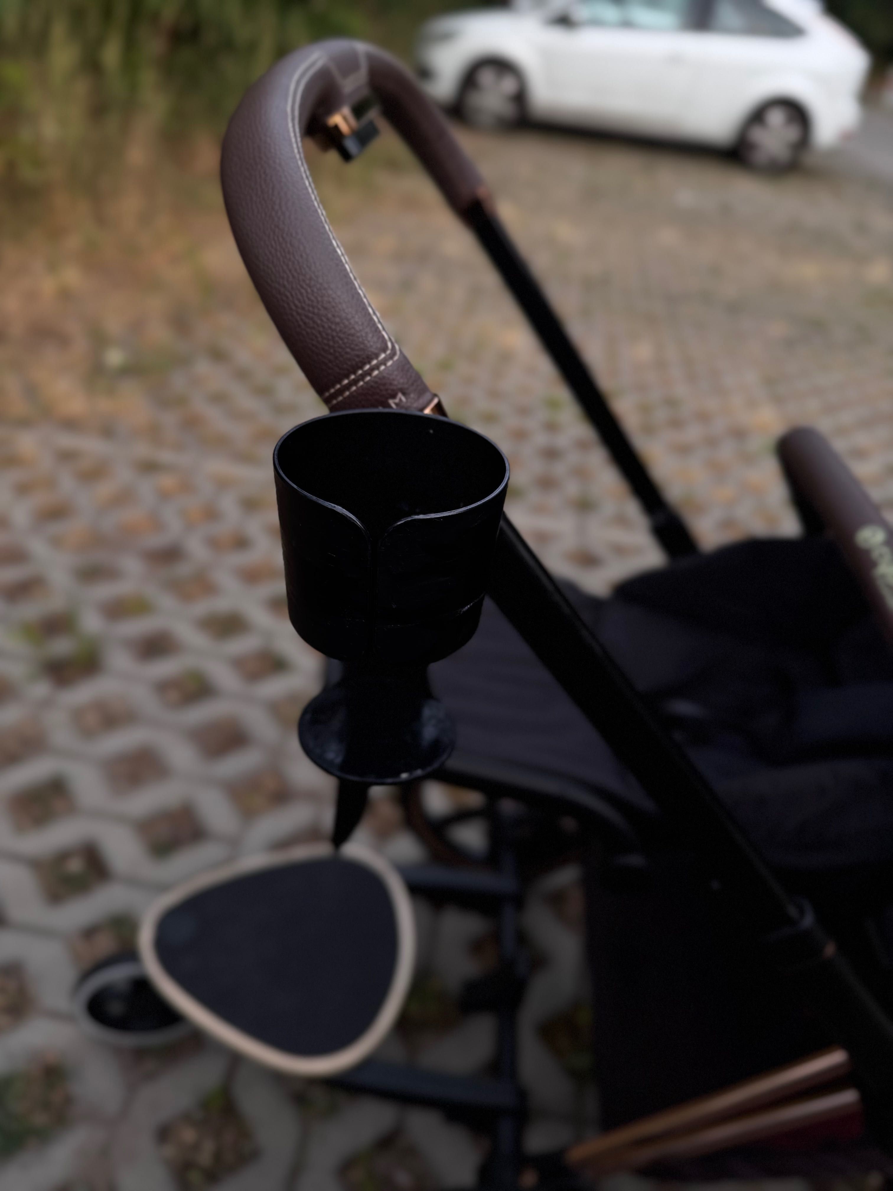 Cybex Priam 4 Deep Black Rose Gold