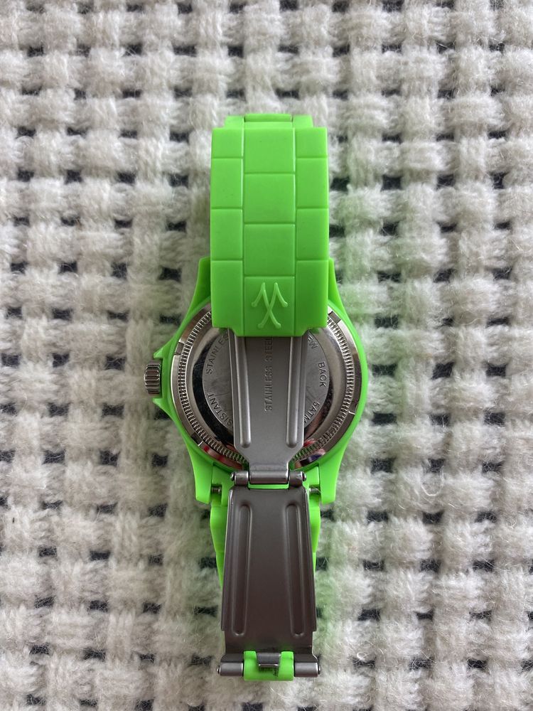 Часы «ToyWatch”