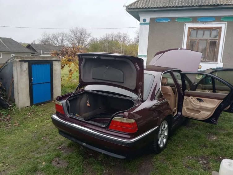 BMW продам в гарному стані