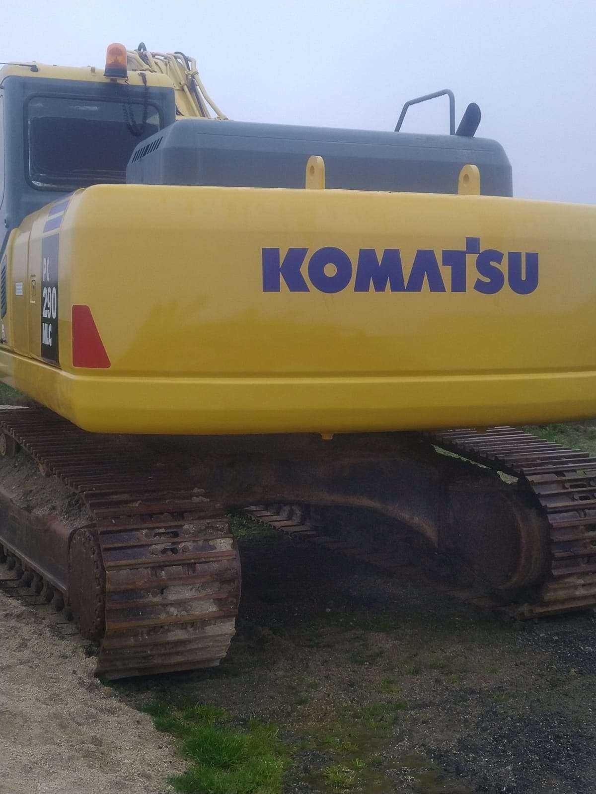 Vende-se giratória Komatsu PC290