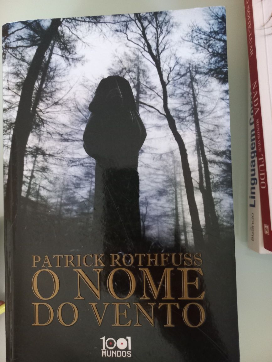 O nome do Vento  de Patrick Rothfuss