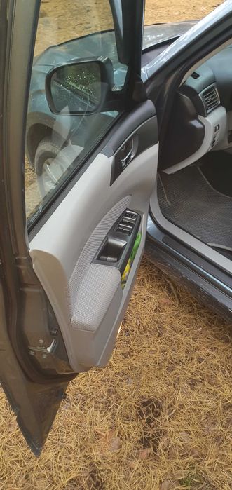 Субаро фористер 2011 2.5 америка