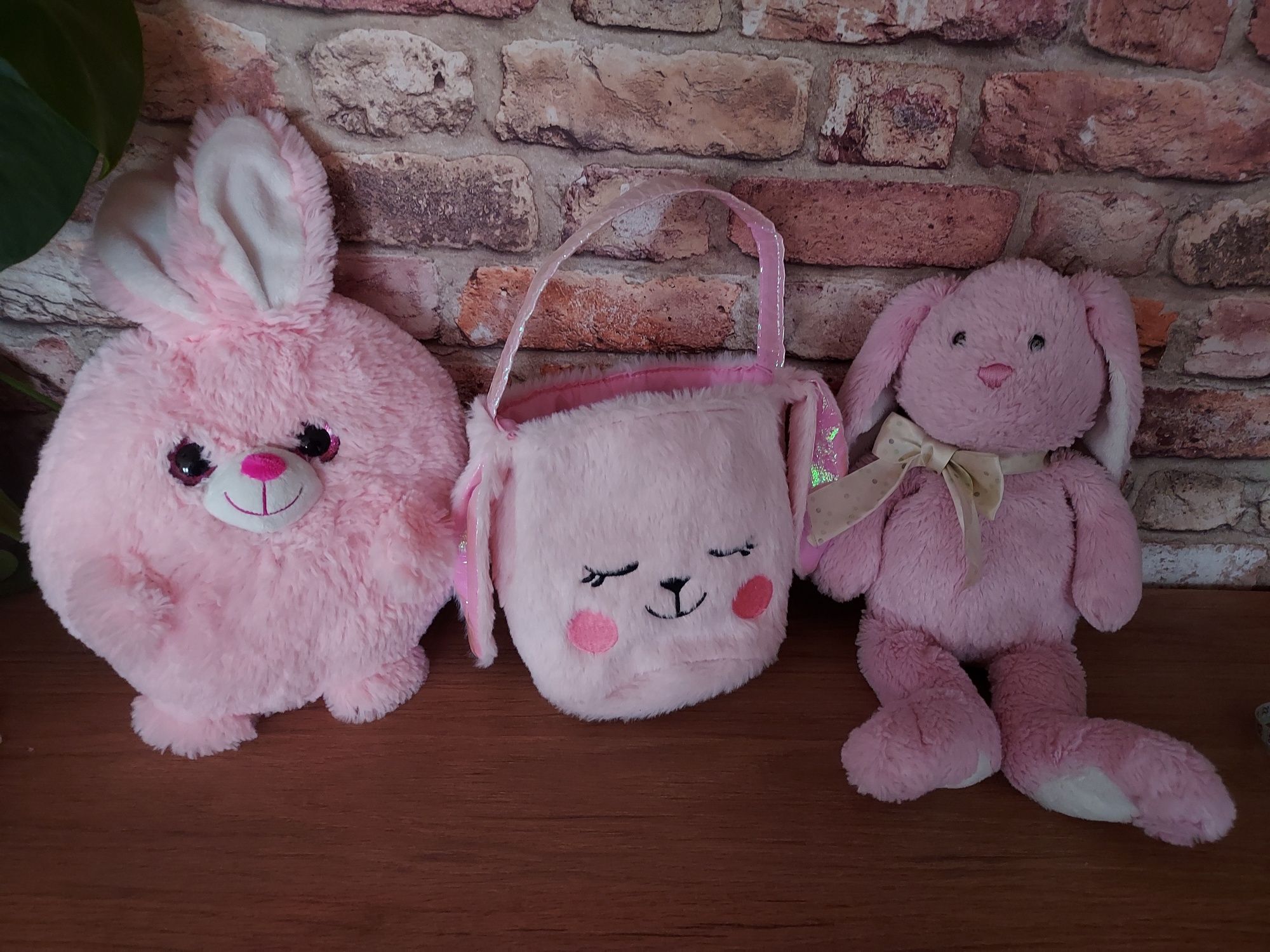 Zestaw maskotek plus torebka dla dziewczynki króliczek, różowe kroliki