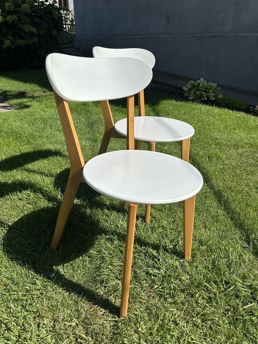 Дерев‘яні стільці