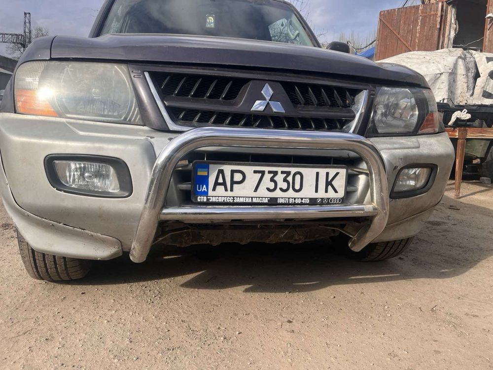 Кенгурятник, дуга захист бампера Mitsubishi Pajero Wagon 3