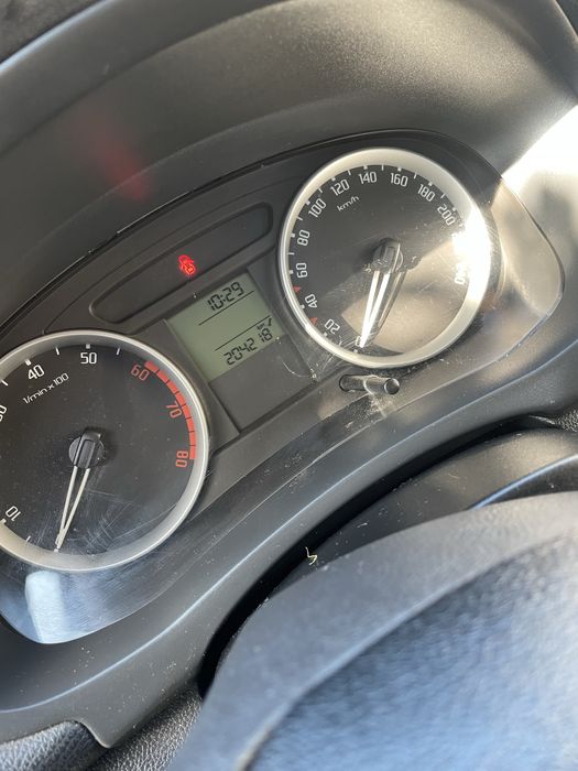 Skoda Fabia 2008 г 1.4 бензин