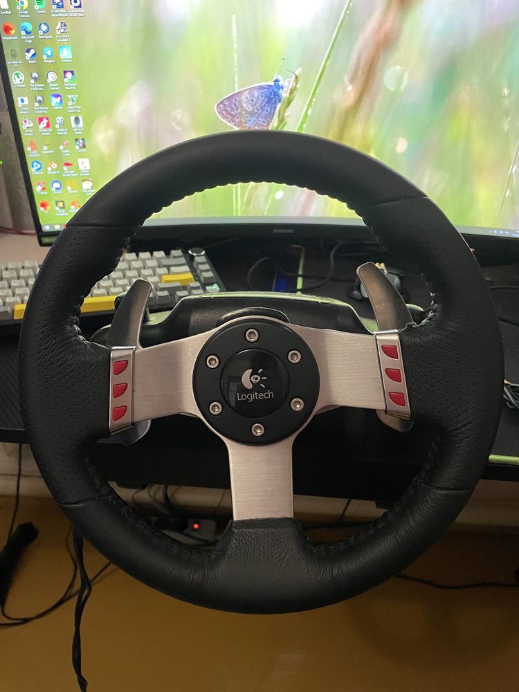 Ігровий руль Logitech g27