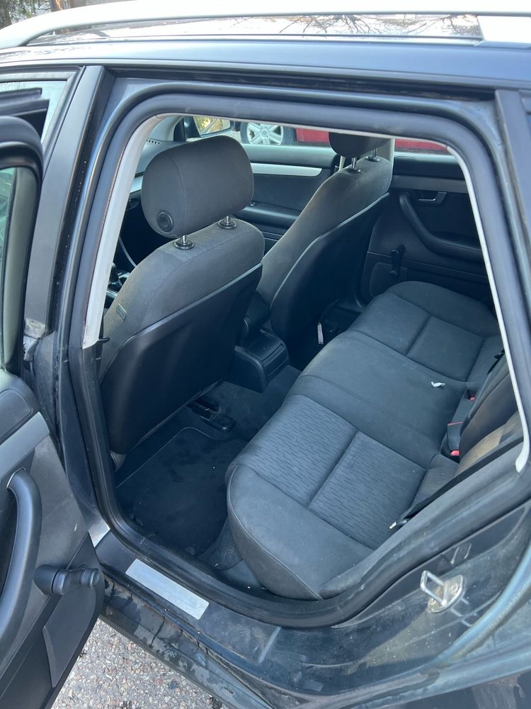 AUDI A4 2.0 TDi 2006r Kombi Hak 6 biegowa