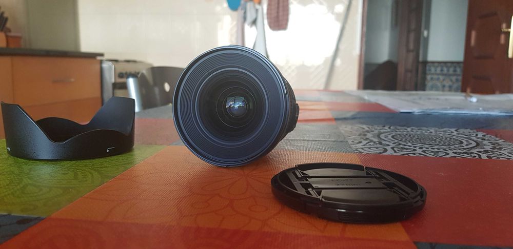 20 mm 1.8 FX da Nikon como nova