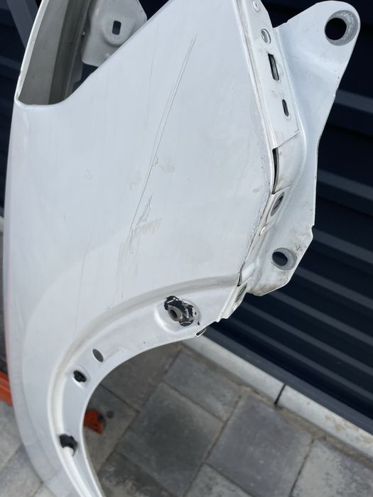 Крило праве Audi Q3 83a 19-24