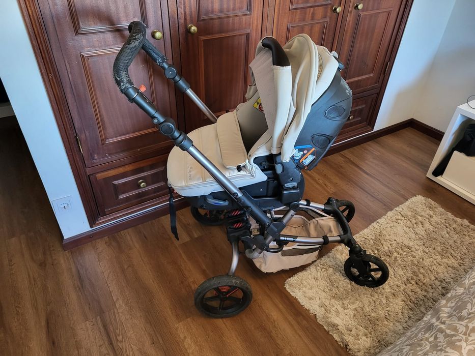 Conjunto duo Jané epic com cadeira Jané Matrix 2