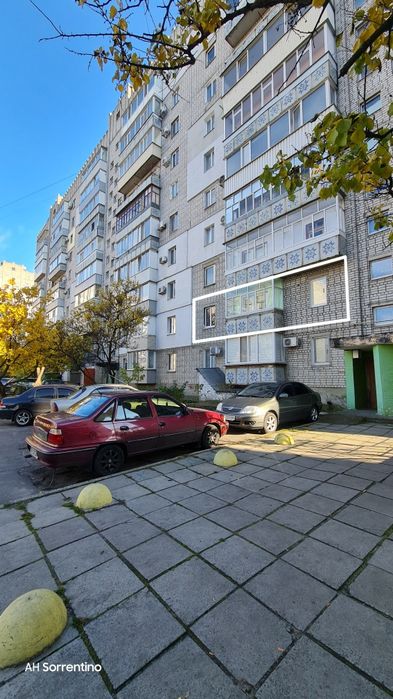 Продаж 3-кімнатної квартири (єВідновлення)