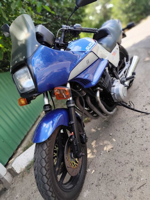 Продам мотоцикл SUZUKI GSX 750 ES