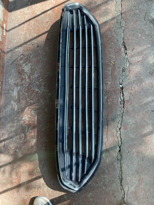 Решётка радиатора ford fusion 2013-16