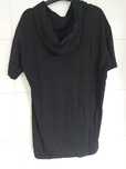 T shirt com capucho