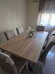 Mesa de jantar com cadeiras