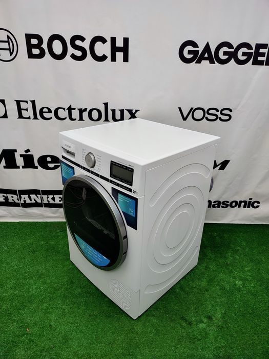 Сушильна машина Siemens IQ800 smartFinish, AutoClean, Heat-Pump, WiFi