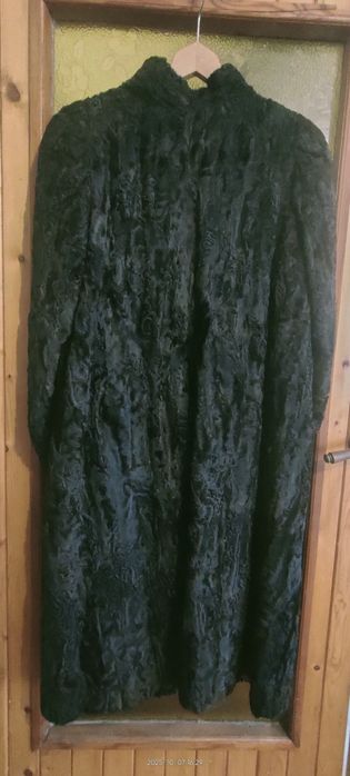 Futro z karakuł 50 L/XL