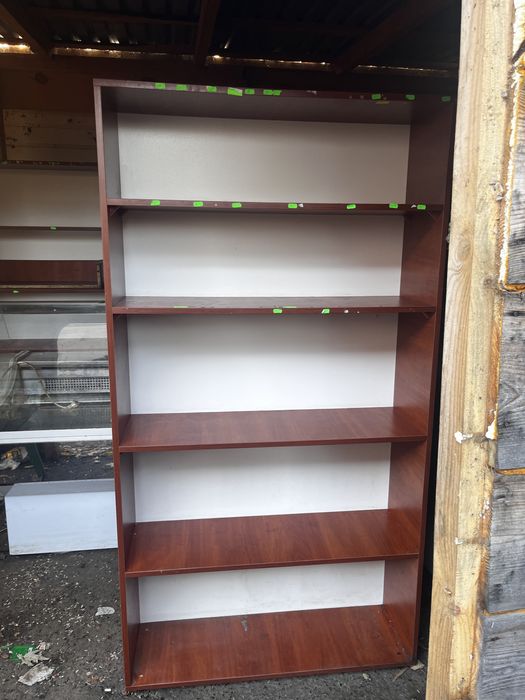 Стелаж, вітрини, меблі