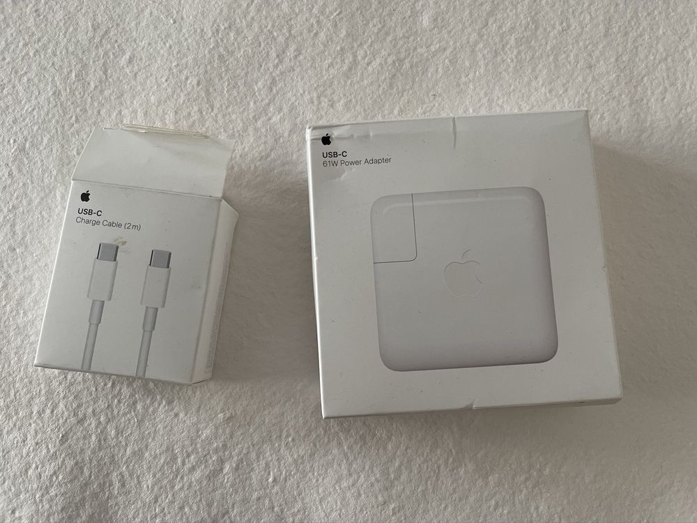 Carregador Macbook Pro 61W USB-C Power Adapter + Cabo USB-C 2 metros