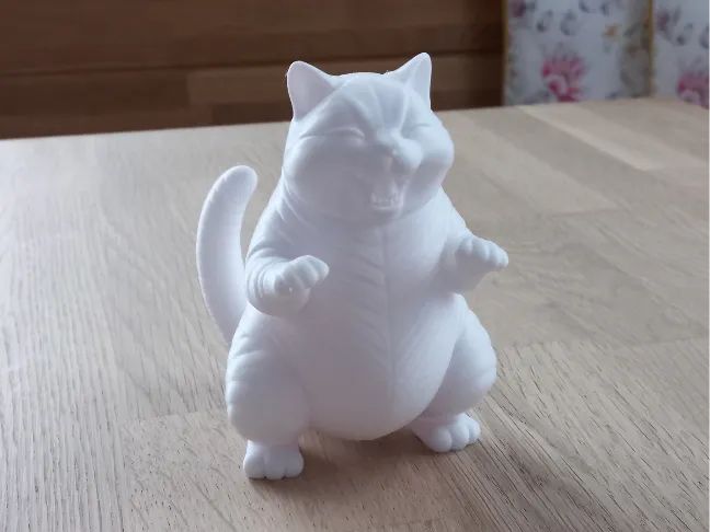 Monstro Catzilla Divertido