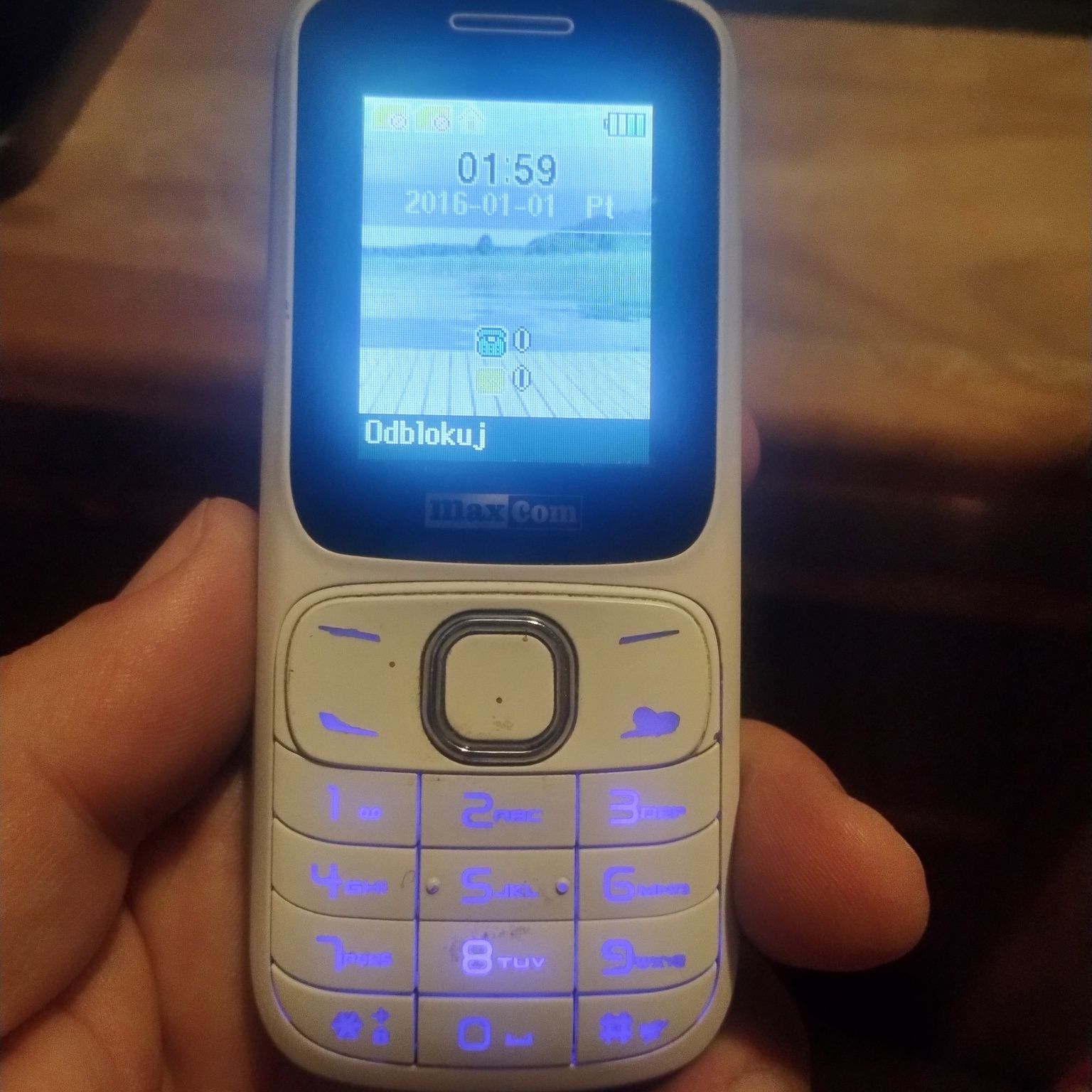 Telefon. Seniora maxcom
