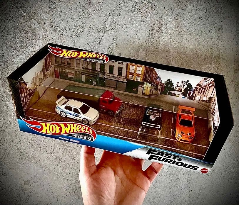 Hot Wheels Premium Diorama Fast&Furious (Supra, Charger, Jetta)