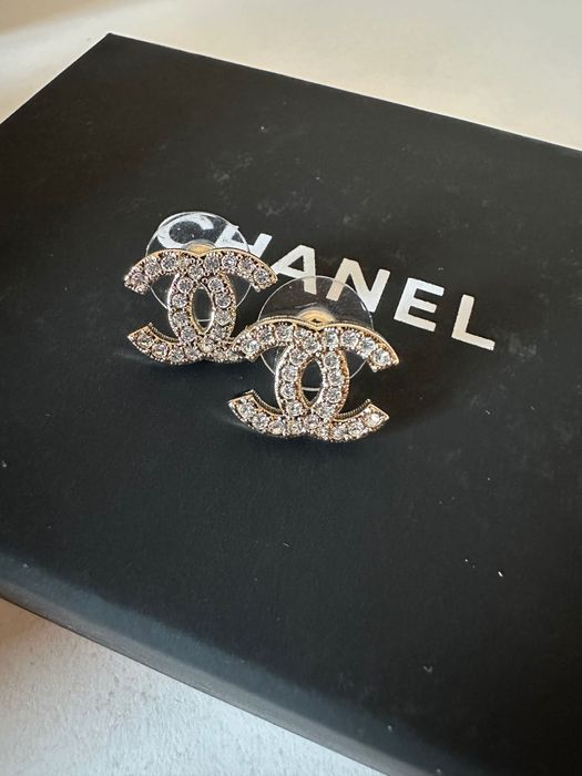 Сережки Chanel нові