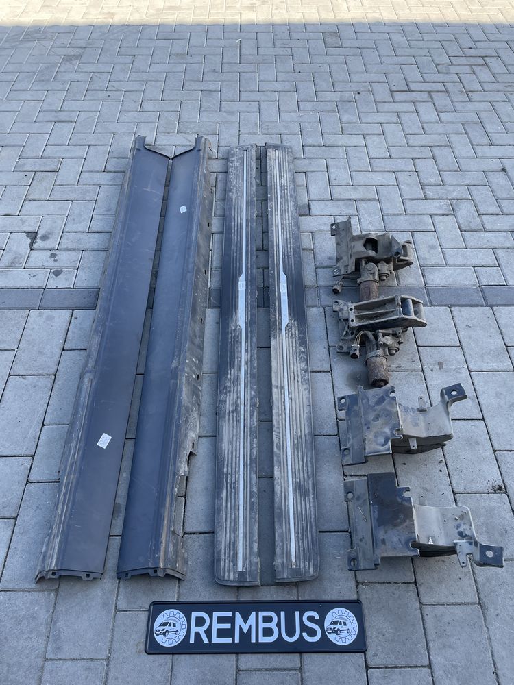 Комплект порогів Range Rover L405