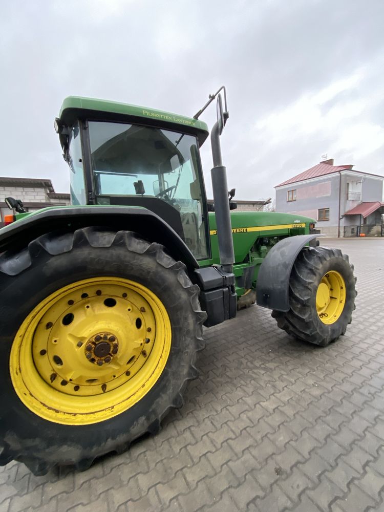 John deere 8300 99 rok