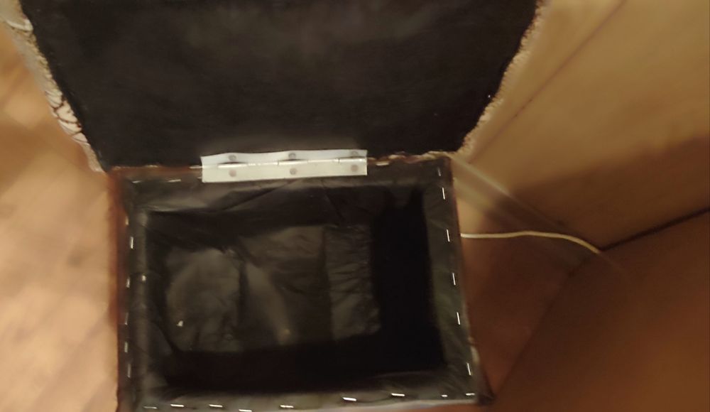 М'який пуф з нішею в середині ( самовивіз)