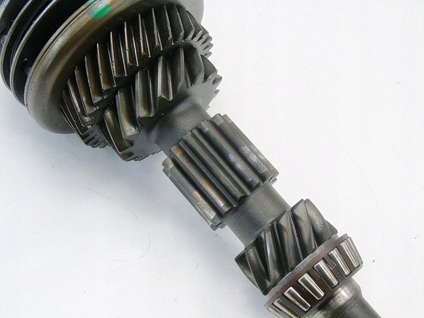 Wałek sprzęgłowy Skrzyni biegów 20ET26 1.2 Thp C3 2 3 C4 Cactus DS3
