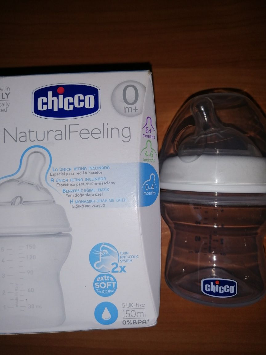 Пляшечка бутилочка бутылочка для годування Chicco Natural Feeling 0+