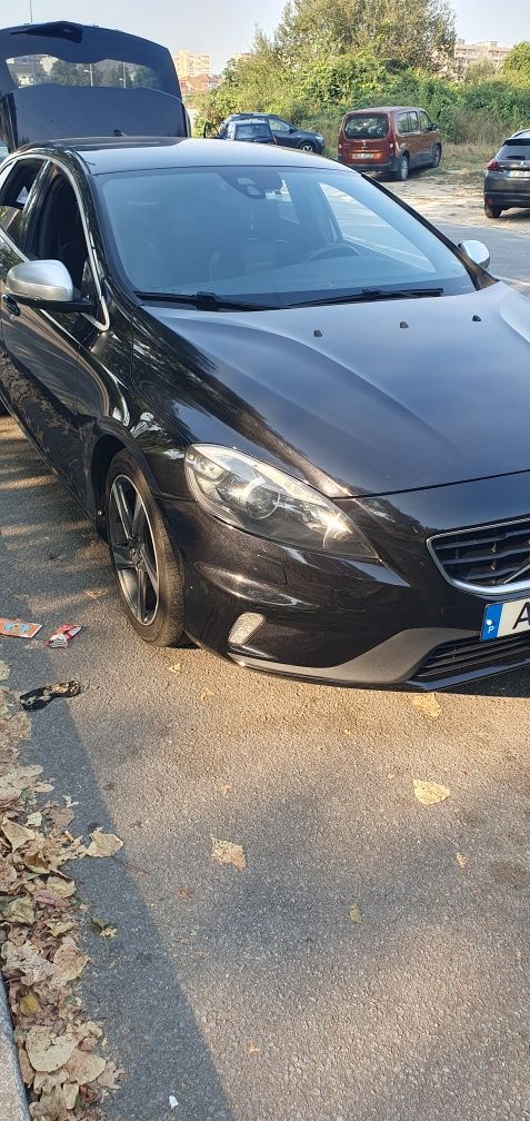 Volvo V40 Rdesign