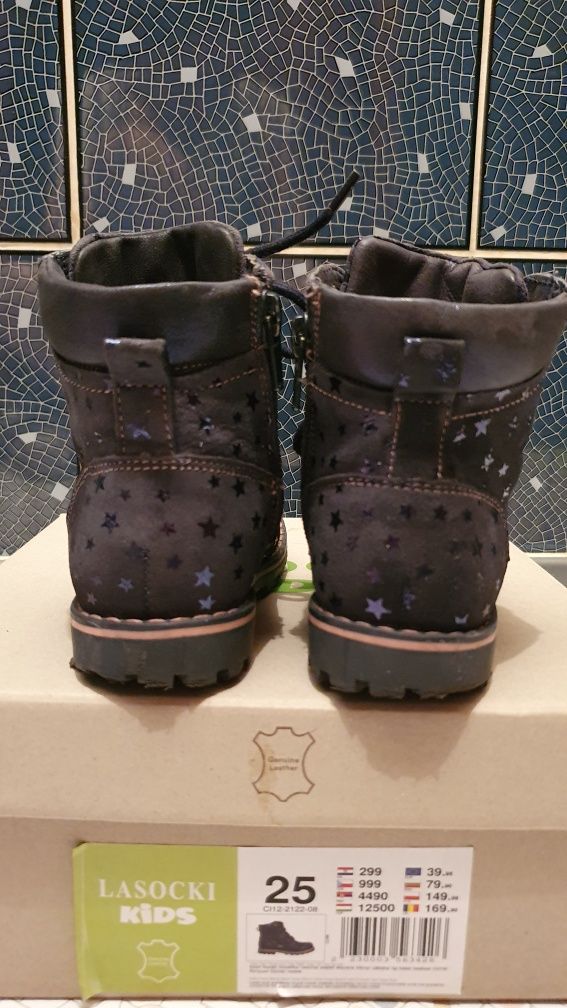 Продам еврозима шкіряні сапожки  Lasocki kids