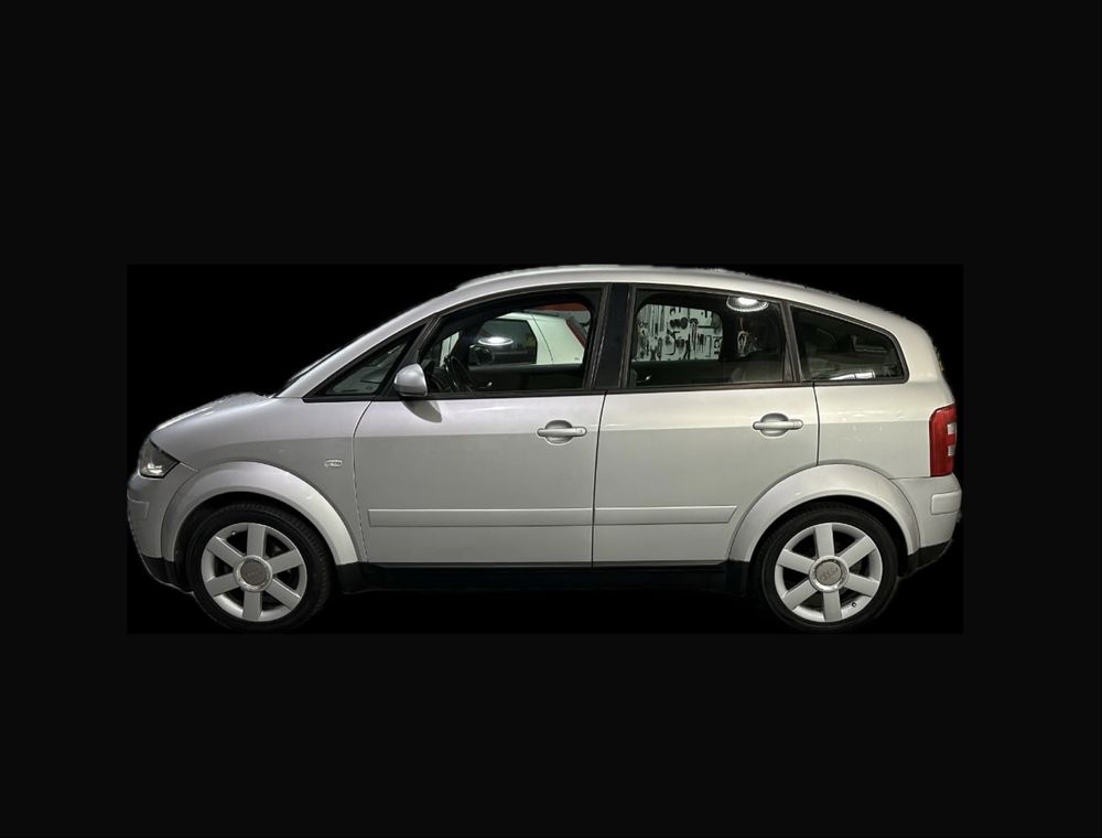Audi A2 150 mil kms MUITO NOVO