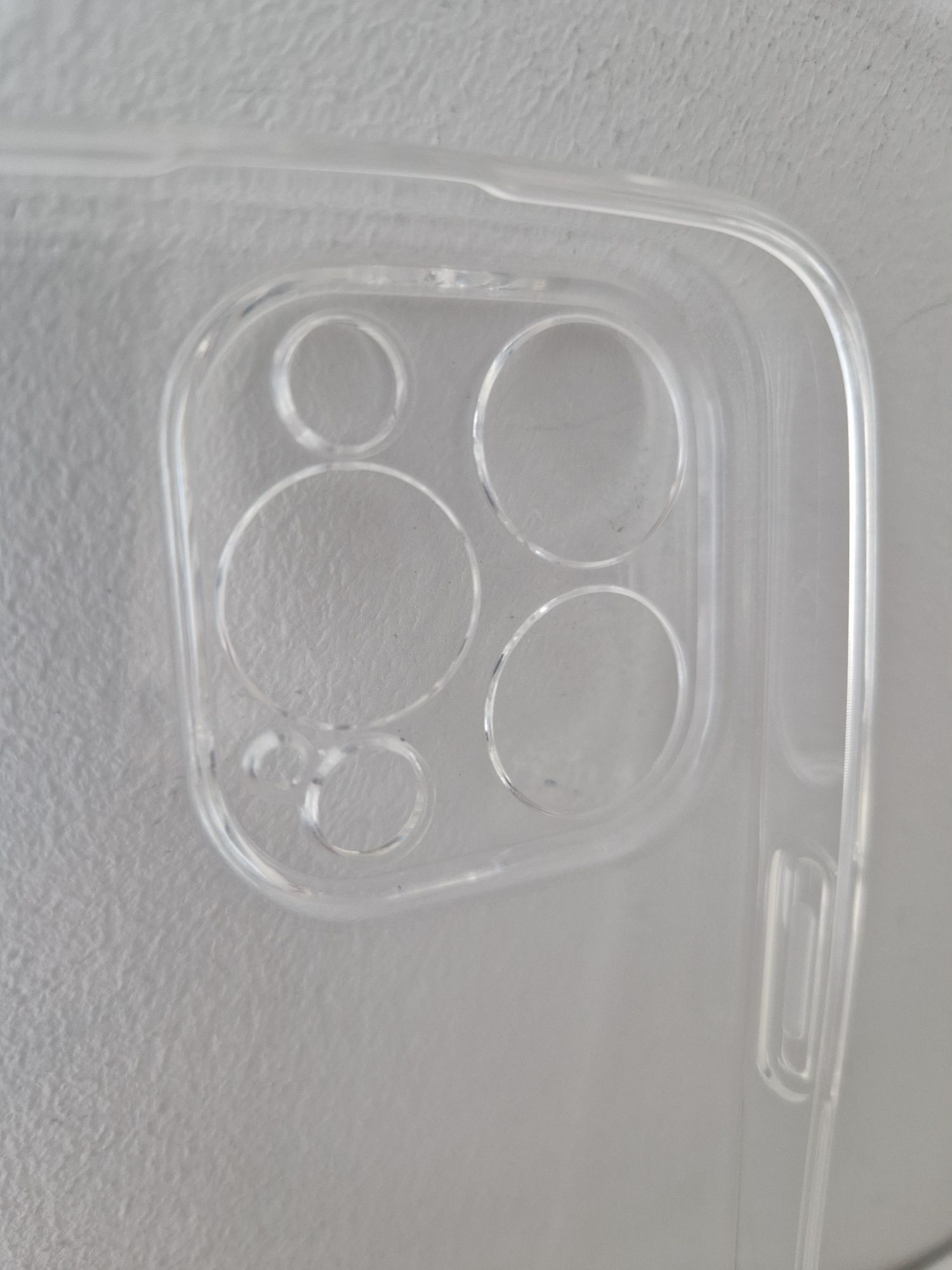 Ultra Clear 1mm Case do Iphone 15 Pro Przezroczysty