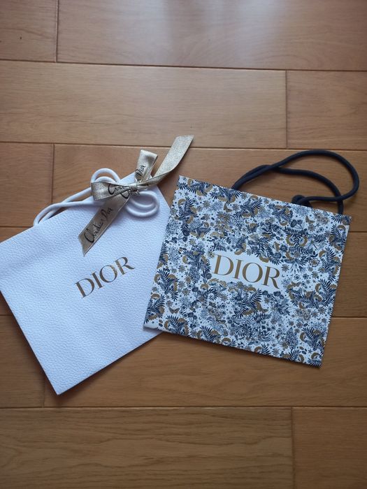 Пильники від брендів Chanel  Louis Vuitton  Valentino  Prada