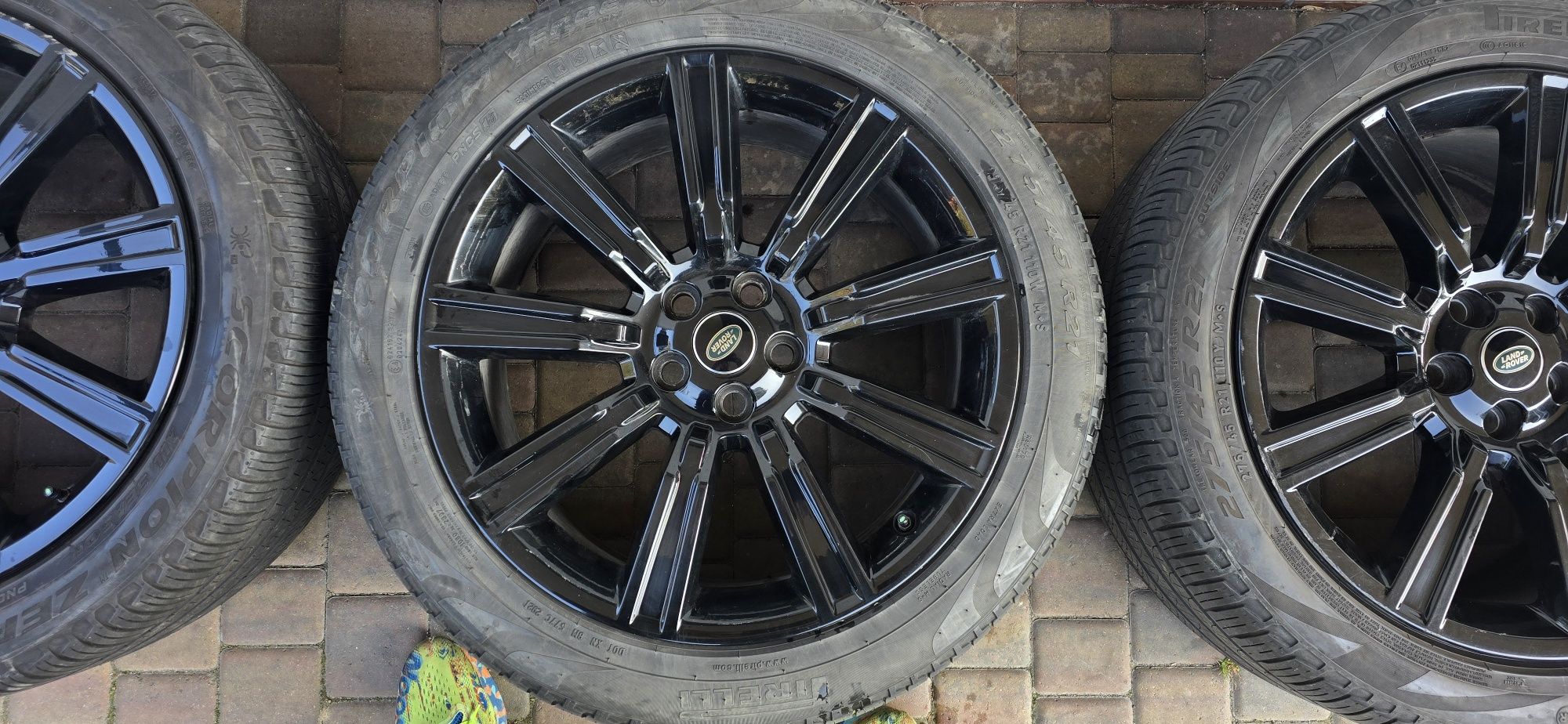 Komplet  kół  koła  felgi Range Rover sport Voque discovery 21"