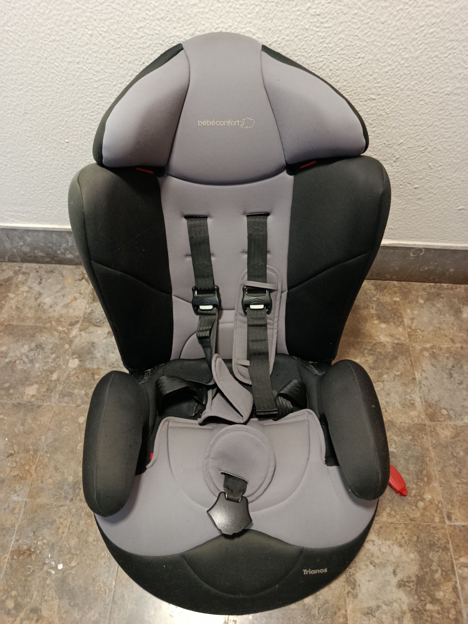VENDO Cadeirinha de BEBÊ para carro – 25€ (HOJE SÓ!)