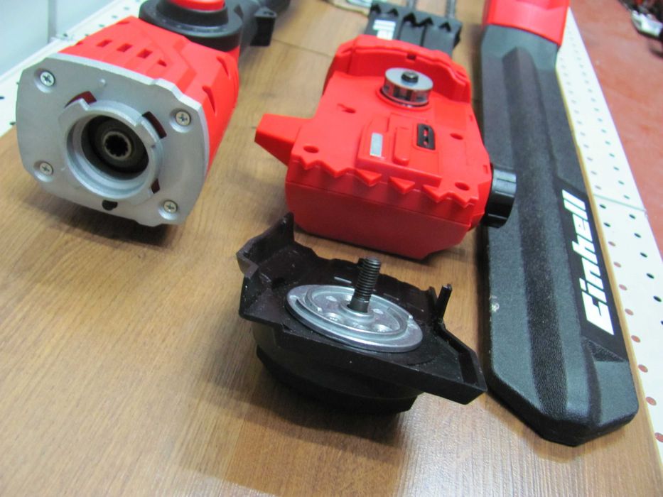 Висоторіз-кущоріз телескопічний Einhell GE-HC 18 Li Expert з Німеччини