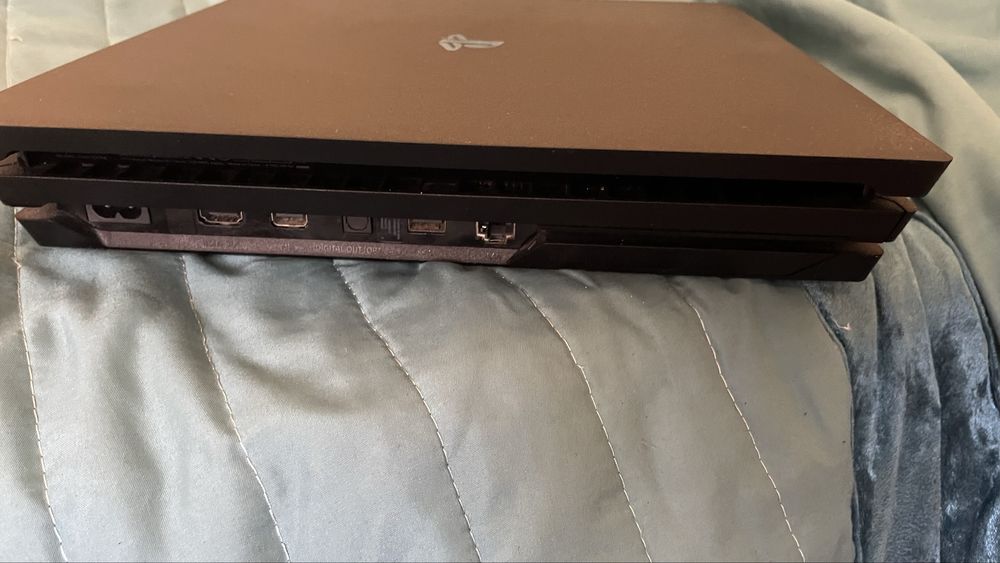 Playstation 4 PRO 4k 1TB